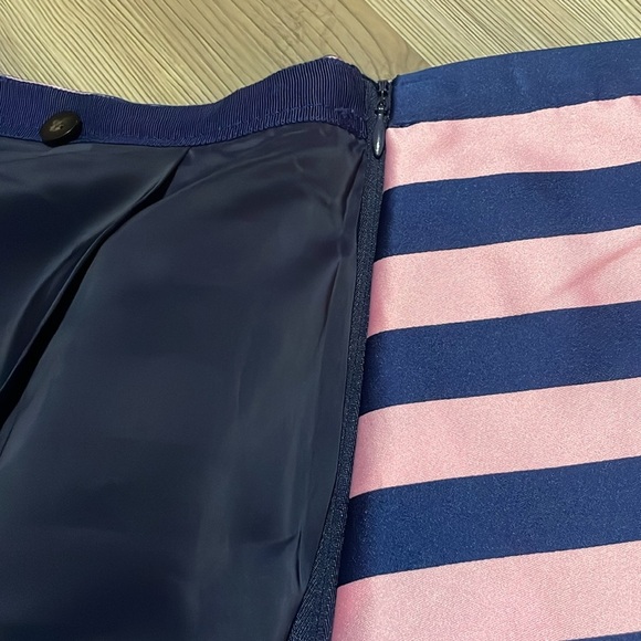 J. Crew Pencil Skirt Wrap Pink Navy Striped Size 00 Silk blend Classy Trendy NWT - Picture 7 of 13